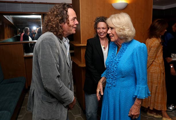 Queen Camilla Takes Part In Letters Live 2026 LONDON, ENGLAND - SEPTEMBER 03: Olivia Colman (C) and Queen Camilla attend Letters Live 2026 at The Royal Festival Hall on September 03, 2026 in London, England., Credit:Chris Jackson PA ROTA - B68 Avalon United Kingdom, England, London, The Royal Festival Hall  Copyright: xChrisxJacksonx xPAxROTAx-xB68x xAvalonx 1130491703