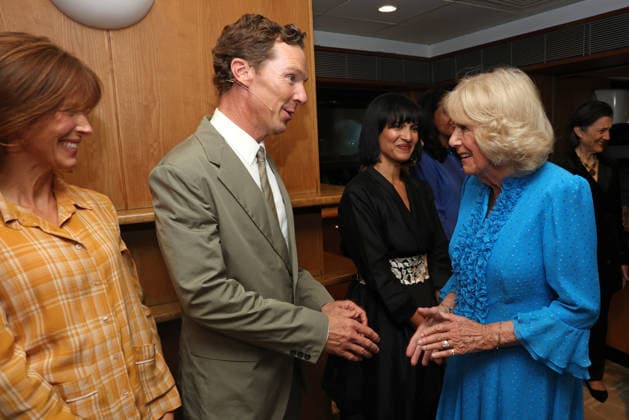 Queen Camilla Takes Part In Letters Live 2026 LONDON, ENGLAND - SEPTEMBER 03: Sophie Hunter and Benedict Cumberbatch speak with Queen Camilla during Letters Live 2026 at The Royal Festival Hall on September 03, 2026 in London, England., Credit:Chris Jackson PA ROTA - B68 Avalon United Kingdom, England, London, The Royal Festival Hall  Copyright: xChrisxJacksonx xPAxROTAx-xB68x xAvalonx 1130491748