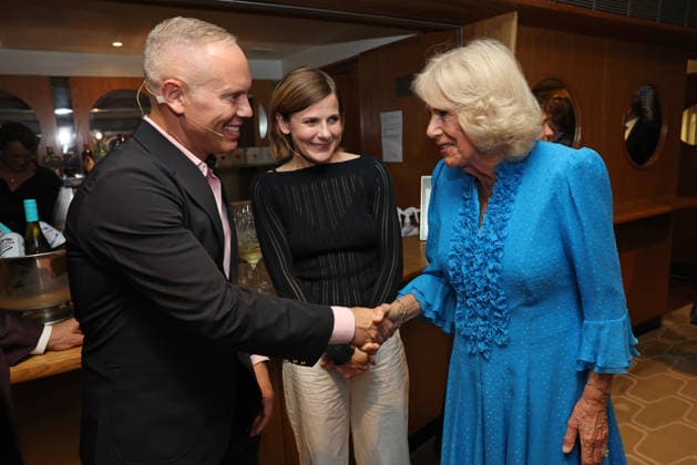 Queen Camilla Takes Part In Letters Live 2026 LONDON, ENGLAND - SEPTEMBER 03: Queen Camilla meets with Robert Rinder and Louise Brealey during Letters Live 2026 at The Royal Festival Hall on September 03, 2026 in London, England., Credit:Chris Jackson PA ROTA - B68 Avalon United Kingdom, England, London, The Royal Festival Hall  Copyright: xChrisxJacksonx xPAxROTAx-xB68x xAvalonx 1130491808