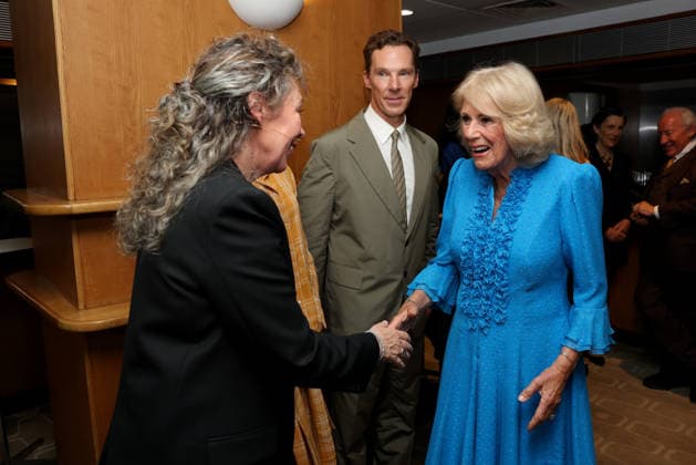 Queen Camilla Takes Part In Letters Live 2026 LONDON, ENGLAND - SEPTEMBER 03: Olivia Colman and Queen Camilla talk during Letters Live 2026 at The Royal Festival Hall on September 03, 2026 in London, England., Credit:Chris Jackson PA ROTA - B68 Avalon United Kingdom, England, London, The Royal Festival Hall  Copyright: xChrisxJacksonx xPAxROTAx-xB68x xAvalonx 1130491872