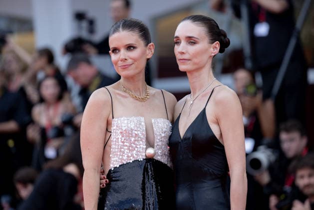 Bucking Fastard Screening - The 83rd Venice International Film Festival Kate Mara and Rooney Mara attend the Bucking Fastard Screening during the 83rd Venice International Film Festival at Sala Grande on September 03, 2026 in Venice, Italy.  Copyright: xKazukoxWakayamax