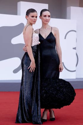 Bucking Fastard Screening - The 83rd Venice International Film Festival Kate Mara and Rooney Mara attend the Bucking Fastard Screening during the 83rd Venice International Film Festival at Sala Grande on September 03, 2026 in Venice, Italy.  Copyright: xKazukoxWakayamax