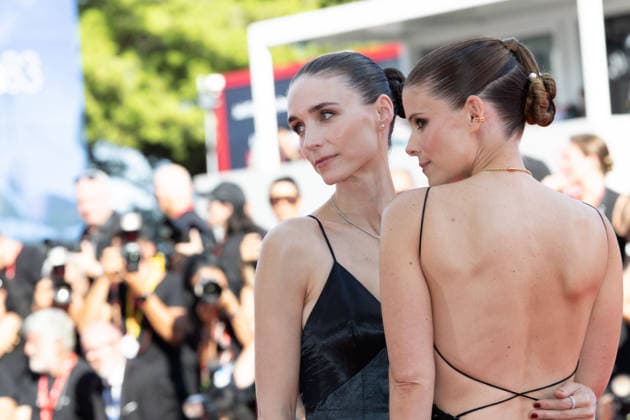 Bucking Fastard screening in Venice VENICE, ITALY - SEPTEMBER 03: Kate Mara and Rooney Mara attend the Bucking Fastard Screening during the 83rd Venice International Film Festival at Sala Grande on September 03, 2026 in Venice, Italy. CAP KA Kristina Afanasyeva Venice ITALY Copyright: xKristinaxAfanasyeva CapitalxPictx