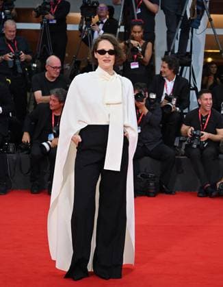 Red Carpet of the cast of the film Wild Horse Nine Red Carpet of the cast of the film Wild Horse Nine at the 83rd Venice International Film Festival. 03 Sep 2026 Pictured: Phoebe Waller.  Copyright: xThexMegaxAgencyxMEGAx