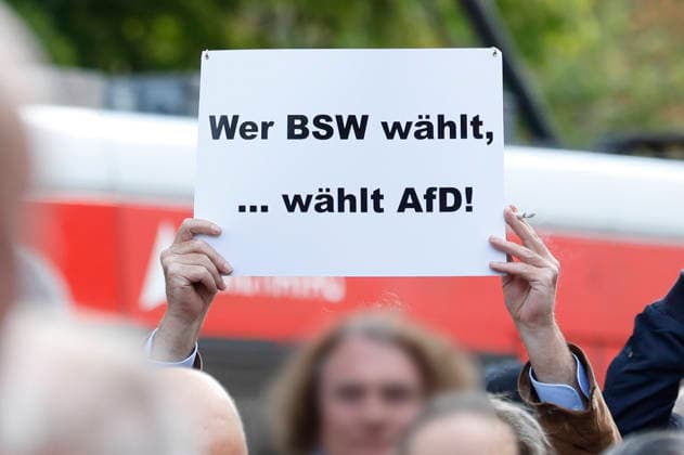 A protester at a BSW campaign rally for the state election in Saxony-Anhalt at Steintor, Halle (Saale), September 3, 2026 Foto:xR.xStoffelsx xFuturexImagex bsw_6904