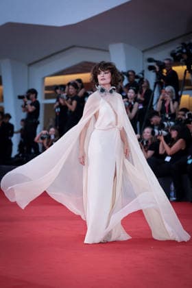 Wild Horse Nine Screening - The 83rd Venice International Film Festival Parker Posey attends the Wild Horse Nine Screening during the 83rd Venice International Film Festival, at Sala Grande on September 03, 2026 in Venice, Italy  Copyright: xKazukoxWakayamax