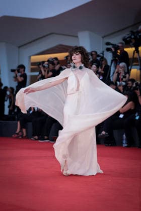 Wild Horse Nine Screening - The 83rd Venice International Film Festival Parker Posey attends the Wild Horse Nine Screening during the 83rd Venice International Film Festival, at Sala Grande on September 03, 2026 in Venice, Italy  Copyright: xKazukoxWakayamax