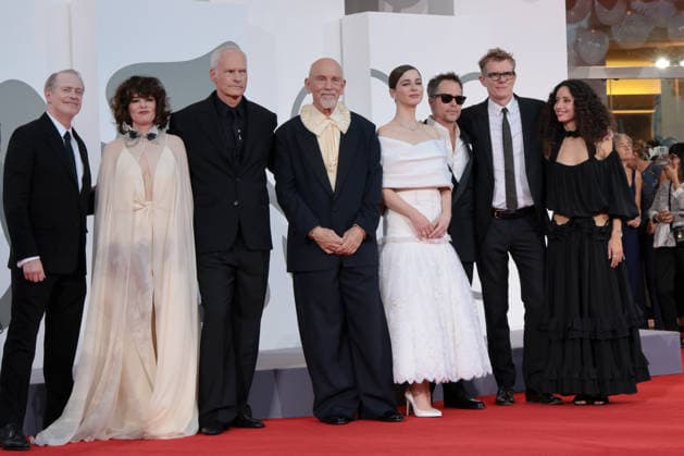 Wild Horse Nine Screening - The 83rd Venice International Film Festival (L-R) Steve Buscemi, Parker Posey, Martin McDonagh, John Malkovich, Mariana Di Girolamo, Sam Rockwell, Graham Broadbent and Ailin Salas attend the Wild Horse Nine Screening during the 83rd Venice International Film Festival at Sala Grande on September 03, 2026 in Venice, Italy.  Copyright: xKazukoxWakayamax