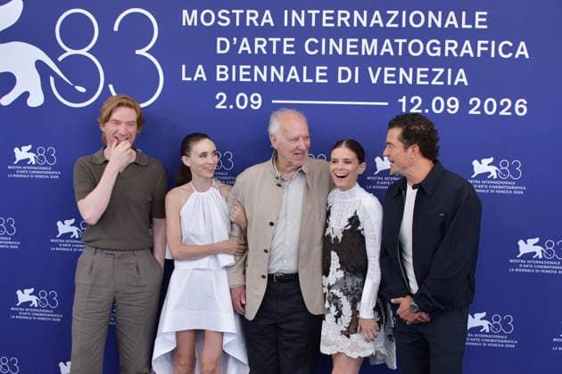 83rd Venice Film Festival Photocall 83rd Venice Film Festival Venice International Film Festival Bucking Fastard Photocall Domhnall Gleeson, Orlando Bloom, Rooney Mara, Kate Mara, and Director Werner Herzog attend the Bucking Fastard Photocall Photos by Thomas Bohlen Starface 459366 2026 09 03 Venice, Italy  Copyright: xThomasxBohlenx STAR_459366_107