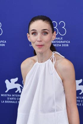 83rd Venice Film Festival Photocall 83rd Venice Film Festival Venice International Film Festival Bucking Fastard Photocall Rooney Mara attends the Bucking Fastard Photocall Photos by Thomas Bohlen Starface 459366 September 3, 2026 Venice, Italy  Copyright: xThomasxBohlenx STAR_459366_133