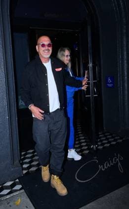 Howie Mendel at Craig s for dinner comedian Howie Mandel at Craig s in West Hollywood with family on September 3rd. 2026. 03 Sep 2026 Pictured: Howie Mandel At Craig s for dinner with family.  Copyright: xThexMegaxAgencyxtwoeyephotos MEGAx
