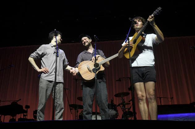 Christopher Annen, Severin Kantereit, and Henning May of AnnenMayKantereit performing live at a concert at the ZAG Arena in Hanover on September 3, 2026 Foto:xN.xHeuselx xFuturexImagex annenmaykantereit_6910