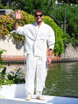 IPA88098457 - Venice, 83rd Venice International Film Festival 2026 - Day 3 - Arrivals at the Excelsior Hotel pier - Pictured: Alex di Giorgio  Copyright: xManuelexMangiarottix xPoolxPhotoxEventsx08x 88098457