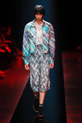 September 4, 2026, Tokyo, Japan: A model wearing fashion brand WISHARAWISH walks down the runway during the Rakuten Fashion Week TOKYO 2027 Spring Summer Collection. The fashion week runs from August 31 to September 5. Tokyo Japan  - ZUMAm191 20260904_aap_m191_002 Copyright: xRodrigoxReyesxMarinx