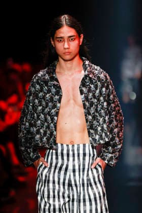 September 4, 2026, Tokyo, Japan: A model wearing fashion brand WISHARAWISH walks down the runway during the Rakuten Fashion Week TOKYO 2027 Spring Summer Collection. The fashion week runs from August 31 to September 5. Tokyo Japan  - ZUMAm191 20260904_aap_m191_038 Copyright: xRodrigoxReyesxMarinx