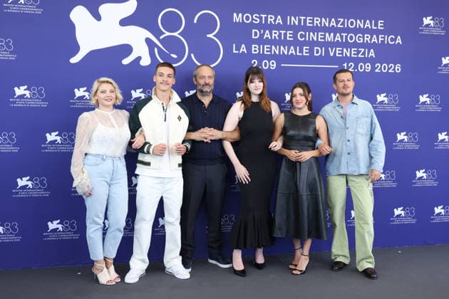 Venice 2026 15 18 A Place To Heal Photocall NB Sophie Guillemin, Kenji Peyran, Cédric Kahn, Zoé Monpart, Malou Khebizi and Raphaël Besson attending the 15 18 A Place To Heal Photocall as part of the 83th Venice International Film Festival at the Lido in Venice, Italy on September 04, 2026. Photo by Nasser Berzane ABACAPRESS.COM Venice Italy  Copyright: xBerzanexNasser ABACAx