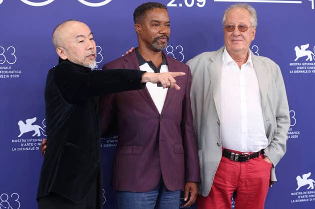 Shinya Tsukamoto, Rodney Hicks, and Geoffrey Rush at the photo call for the film *Mr. Nelson*, Did You Kill People Nelson san, anata wa hito o koro shimashita ka at the 2026 Venice Biennale—the 83rd Venice International Film Festival—at the Palazzo del Casino in Venice, September 4, 2026 Foto:xD.xBedrosianx xFuturexImagex nelson_6932