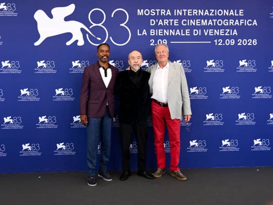 IPA88104434 - Venice, 83rd Venice International Film Festival 2026 - Day 3, Photocall for the film Mr. Nelson, Did You Kill People? . Pictured: Shin ya Tsukamoto, Rodney Hicks, Geoffrey Rush  Copyright: xAlbertoxTerenghix xPoolxPhotoxEventsx08x 88104434