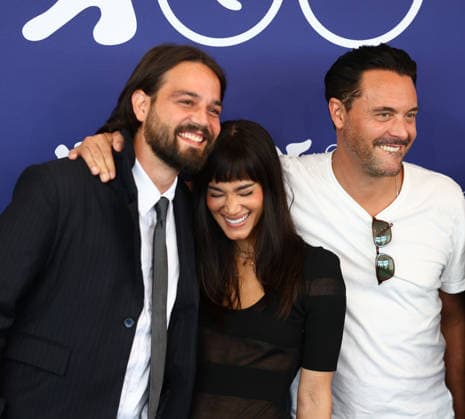 September 4, 2026, Venice Lido, Veneto, Italy: DANIEL ZOVATTO, SOFIA BOUTELLA and JACK HUSTON have a laugh during the The Basics of Philosophy photocall at the 83rd Venice Film Festival at Sala Grande in Venice Lido, Italy Venice Lido Italy  - ZUMAc179 20260904_zep_c179_064 Copyright: xMickaelxChavetx