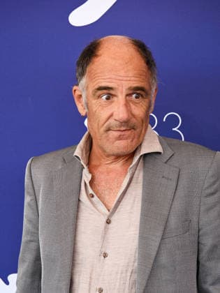IPA88107534 - Venice, 83rd Venice International Film Festival 2026 - Day 3 - Jupiter photocall - Pictured: FrÃ dÃ ric Pierrot  Copyright: xAlbertoxTerenghix xPoolxPhotoxEventsx08x 88107534