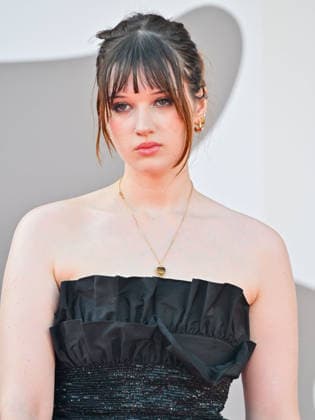 IPA88109440 - Venice, 83rd Venice International Film Festival 2026 - Night 3. Red Carpet for the film 15 18: A Place to Heal. Pictured: ZoÃ Monpart  Copyright: xManuelexMangiarottix xPoolxPhotoxEventsx08x 88109440