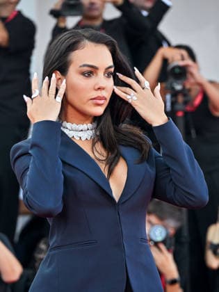 IPA88111942 - Venice, 83rd Venice International Film Festival 2026 - Night 3 - Red carpet for *Nelson san, anata wa hito wo koroshimashitaka?* (*Mr. Nelson, Did You Kill People?*) - Pictured: Georgina Rodriguez  Copyright: xManuelexMangiarottix xPoolxPhotoxEventsx08x 88111942