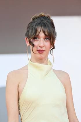 Entertainment Bilder des Tages September 4, 2026, Venice, Rome, Italy: Gaia Merlonghi on the red carpet for the film City of the Living, 83rd Venice International Film Festival, Venice, September 4, 2026 Venice Italy  - ZUMAa289 20260904_zia_a289_421 Copyright: xMariaxLauraxAntonellix xAgfx