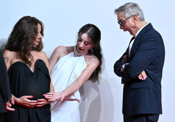 September 4, 2026, Venice, ITALY: US producer George Clooney (R) with actors Rym Mroue (L) and Maria Nakouzi (C) arrive for the premiere of Furies during the 83rd Venice Film Festival in Venice, Italy, 04 September 2026. The movie is presented out of competition at the festival running from 02 to 12 September 2026. ANSA ETTORE FERRARI Venice ITALY  - ZUMAa110 20260904_zaf_a110_048 Copyright: xEttorexFerrarix