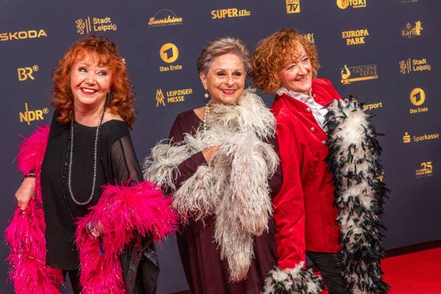 LEIPZIG, GERMANY, SEPTEMBER 4, 2026 The 2026 Golden Hen Awards ceremony on the red carpet in Exhibition Hall 1 in Leipzig. The gala will once again honor personalities from the worlds of entertainment, television, music, and sports. Regina Thoss, Dagmar Frederic 2026 Golden Hen Awards Red Carpet