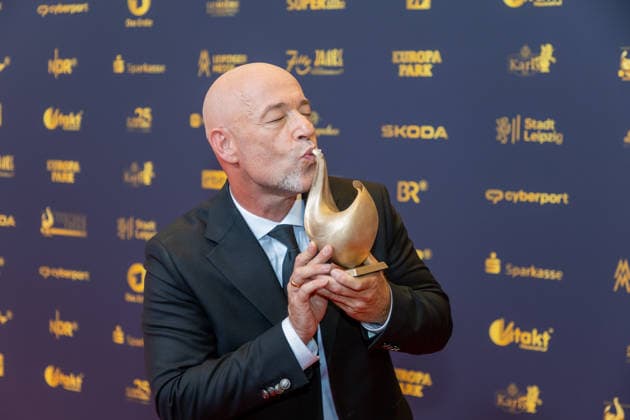 Leipzig - 32. Goldene Henne in Leipzig: Bernd Heinrich Graf (Der Graf), Frontmann von Unheilig erhält die Goldene Henne bei der Publikumswahl Musik 04.09.2026 ab 18 Uhr Leipzig, Messe-Allee 1 (Leipziger Messe) Fotograf:EHL Media Björn Stach im Foto: Bernd Heinrich Graf (Der Graf), Frontmann von Unheilig erhält die Goldene Henne bei der Publikumswahl Musik - Deutschlands größter Publikumspreis, die Goldene Henne wird am 4. September 2026 zum 32. Mal vergeben. Die Preisverleihung findet erneut in Leipzig statt und wird vor rund 4.500 Zuschauern in der HALLE:EINS der Leipziger Messe zum zweiten Mal in der ARD live ab 20.15 Uhr übertragen. Die Preise in den Kategorien Entertainment, Film & Fernsehen, Musik Copyright: xEHLxMedia BjörnxStachx 20260904_Leipzig-Goldene-Henne-Der-Graf-Unheilig_1