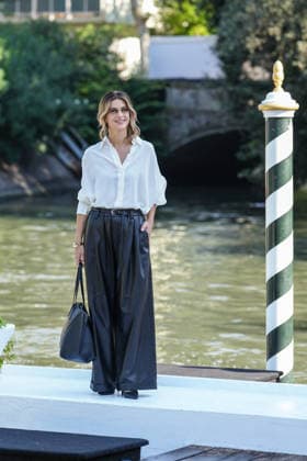 Barbara Ronchi is seen at the Hotel Excelsior Venice Lido pier during the 83rd Venice International Film Festival on September 4, 2026, in Venice, Italy. Lucia Sabatelli, Venice, Italy  Copyright: xLuciaxSabatellix xBestimagexLuciaxSabatellix xBestimagex