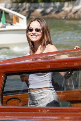 Emilia Schule is seen at the Hotel Excelsior Venice Lido pier during the 83rd Venice International Film Festival on September 4, 2026, in Venice, Italy. Lucia Sabatelli, Venice, Italy  Copyright: xLuciaxSabatellix xBestimagexLuciaxSabatellix xBestimagex
