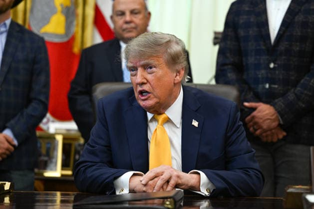 September 4, 2026, Washington, District Of Columbia, USA: WASHINGTON, DC - SEPTEMBER 4: United States President Donald J Trump makes an announcement on taking action to help farmers and ranchers with meat processing on Friday, Sept. 4, 2026 in the Oval Office of the White House in Washington, DC, USA Washington USA  - ZUMAs152 20260904_faa_s152_010 Copyright: xAnnabellexGordonx-xPoolxviaxCNPx