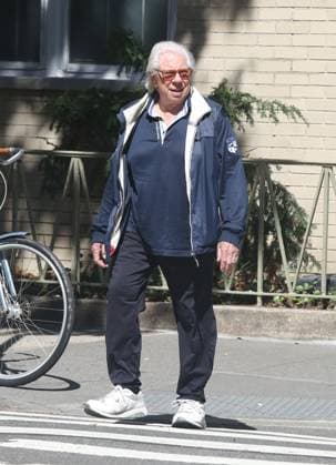 Carl Bernstein seen out for a stroll in the West Village on a warm day Featuring: Carl Bernstein Where: New York City, New York, United States When: 04 Sep 2026 Credit: Rob Davis INSTARimages EDITORIAL USE ONLY. NOT FOR USE BY NEWSPAPERS BASED IN THE UK. Copyright: xx instar55979866