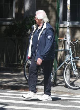 Carl Bernstein seen out for a stroll in the West Village on a warm day Featuring: Carl Bernstein Where: New York City, New York, United States When: 04 Sep 2026 Credit: Rob Davis INSTARimages EDITORIAL USE ONLY. NOT FOR USE BY NEWSPAPERS BASED IN THE UK. Copyright: xx instar55979868