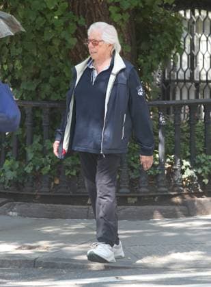 Carl Bernstein seen out for a stroll in the West Village on a warm day Featuring: Carl Bernstein Where: New York City, New York, United States When: 04 Sep 2026 Credit: Rob Davis INSTARimages EDITORIAL USE ONLY. NOT FOR USE BY NEWSPAPERS BASED IN THE UK. Copyright: xx instar55979870