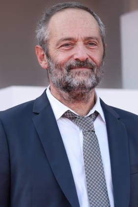 Cedric Kahn attending the screening of *15 18: A Place to Heal* during the 83rd Venice International Film Festival at the Sala Grande on September 4, 2026, in Venice, Italy. Lucia Sabatelli, Venice, Italy  Copyright: xLuciaxSabatellix xBestimagexLuciaxSabatellix xBestimagex