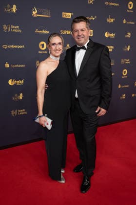 Golden Hen 2026 Red Carpet Red Carpet Minister President Sven Schulze and his wife Kati Golden Hen 2026, April 9, 2026, Leipzig Copyright: xEventpressxFuhrx