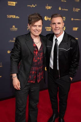 Golden Hen 2026 Red Carpet Red Carpet Take That Gary Barlow and Michael Patrick Kelly Golden Hen 2026, April 9, 2026, Leipzig Copyright: xEventpressxFuhrx