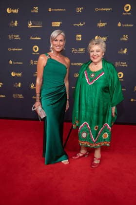 Golden Hen 2026 Red Carpet Red Carpet Kamilla Senjo and Marie Luise Marjan Golden Hen 2026, April 9, 2026, Leipzig Copyright: xEventpressxFuhrx