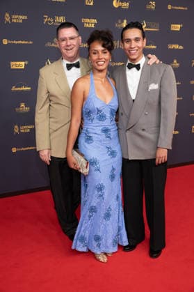 Golden Hen 2026 Red Carpet Red Carpet Andrej Hermlin, David Hermlin, and Rachel Hermlin Golden Hen 2026, April 9, 2026, Leipzig Copyright: xEventpressxFuhrx