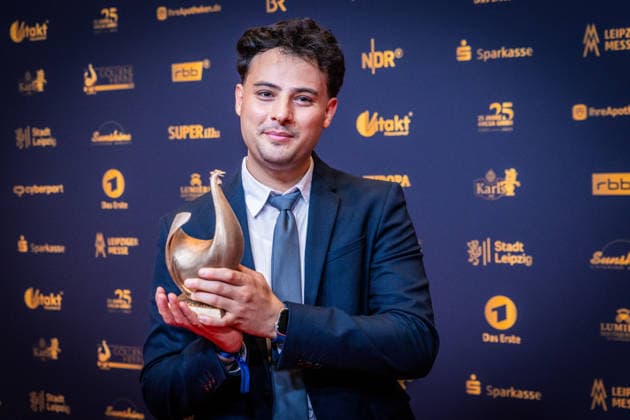 LEIPZIG, GERMANY, SEPTEMBER 4, 2026 2026 Golden Hen Awards Ceremony At the gala, personalities from the worlds of entertainment, television, music, and sports will be honored. Here is Majeed Yarim, the first responder who provided first aid during the vehicle rampage in Leipzig. 2026 Golden Hen Awards Red Carpet