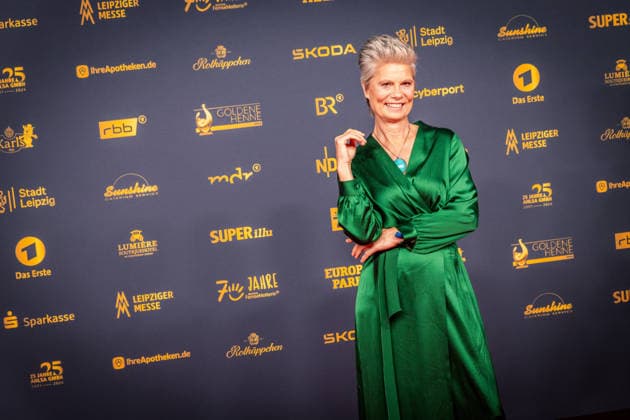 LEIPZIG, GERMANY, SEPTEMBER 4, 2026 The 2026 Golden Hen Awards ceremony on the red carpet in Exhibition Hall 1 in Leipzig. Once again, the gala will honor personalities from the worlds of entertainment, television, music, and sports will be honored TV chef Sarah Wiener 2026 Golden Hen Red Carpet