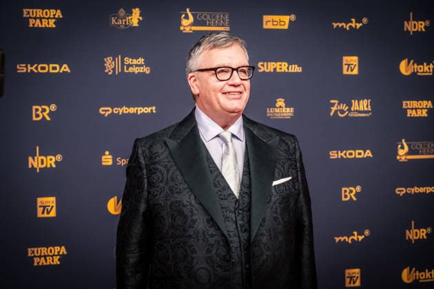 LEIPZIG, GERMANY, SEPTEMBER 4, 2026 The 2026 Golden Hen Awards ceremony on the red carpet in Exhibition Hall 1 in Leipzig. At the gala, personalities from the worlds of entertainment, television, music, and sports will be honored once again Actor and host Hans Peter Hape Kerkeling 2026 Golden Hen Awards Red Carpet