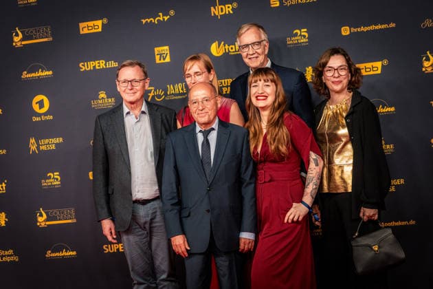 LEIPZIG, GERMANY, SEPTEMBER 4, 2026 The 2026 Golden Hen Awards ceremony on the red carpet in Exhibition Hall 1 in Leipzig. Once again, the gala will honor personalities from the worlds of entertainment, television, music, and sports. Bodo Ramelow, Dietmar Bartsch, Heidi Reichineck, Gregor Gysi 2026 Golden Hen Awards Red Carpet