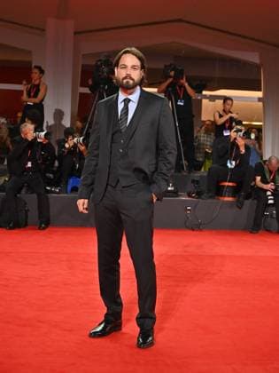 Red Carpet of the cast of the film The Basics of Philosophy at the 2026 Venice Film Festival Red Carpet of the cast of the film The Basics of Philosophy at the 2026 Venice Film Festival. 04 Sep 2026 Pictured: Daniel Zovatto.  Copyright: xThexMegaxAgencyxMEGAx