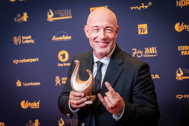 LEIPZIG, GERMANY, SEPTEMBER 4, 2026 The 2026 Golden Hen Awards ceremony will take place in Exhibition Hall 1 in Leipzig. Once again, the gala will honor personalities from the worlds of entertainment, television, music, and sports. Here, Count Bernd Graf, Unheilig with his Golden Hen 2026 Golden Hen Red Carpet