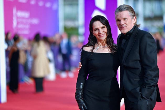 Opening Red Carpet 52nd Deauville American Film Festival FC Juliette Binoche and Ethan Hawke attends the Opening Red Carpet at the 52nd Deauville American Film Festival on September 04, 2026 in Deauville, France. Photo by Franck Castel ABACAPRESS.COM Deauville  Copyright: xCastelxFranck ABACAx