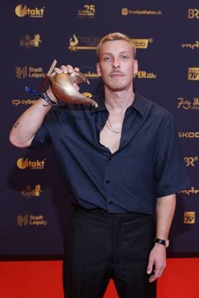 Golden Hen 2026 Felix Lobrecht, Winner of the Golden Hen 2026 Award, Leipzig Trade Fair, Leipzig Date: September 4, 2026 Copyright: xEventpress Kratschx