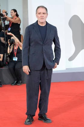 Valerio Mastandrea at the premiere of the film *La città dei vivi* at the 2023 Venice Biennale—the 83rd Venice International Film Festival—at the Palazzo del Cinema in Venice, September 4, 2026 Foto:xA.xM.xTinghinox xFuturexImagex citta_6913